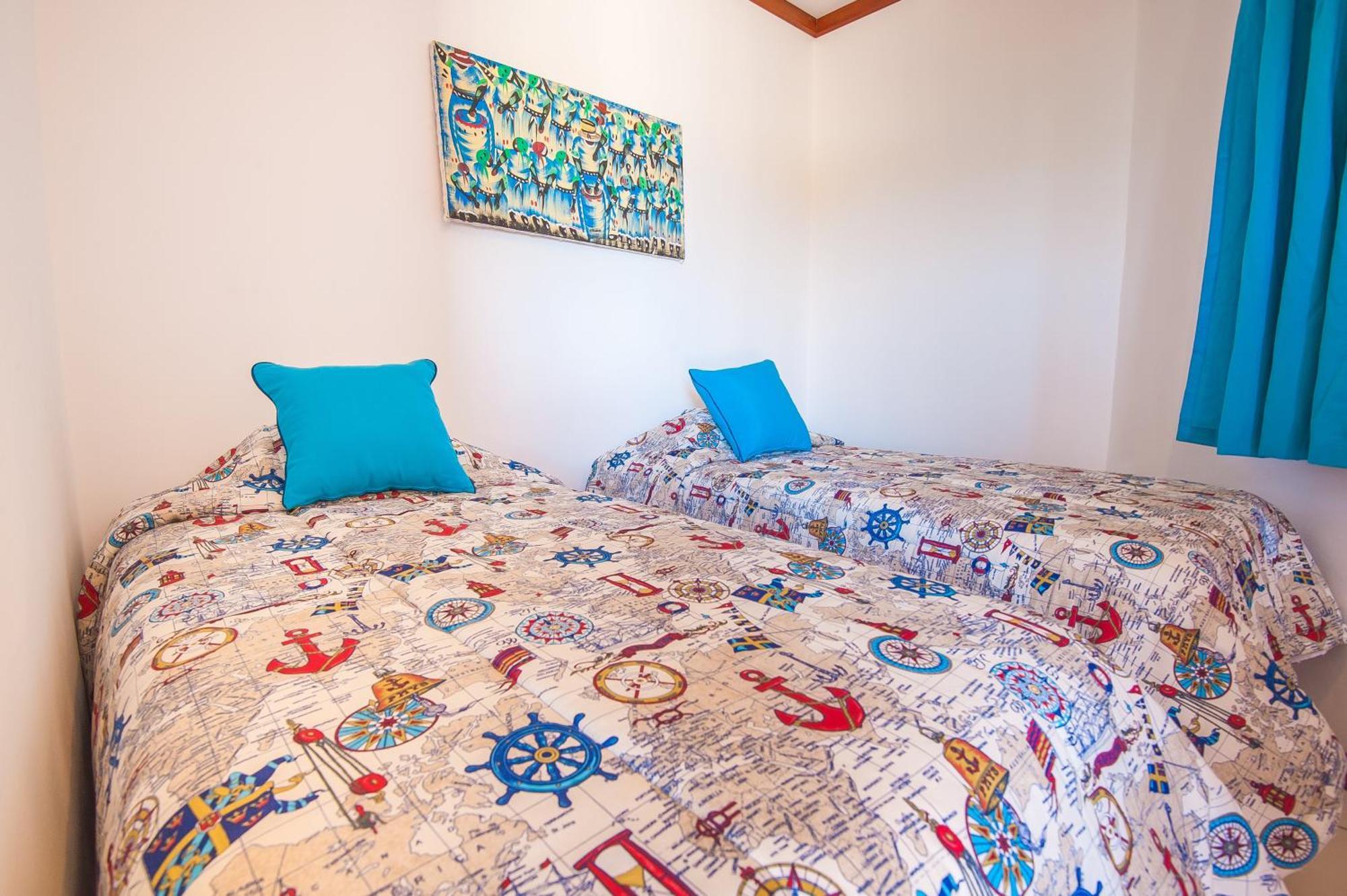 Hotel Los Corales West End Bagian luar foto